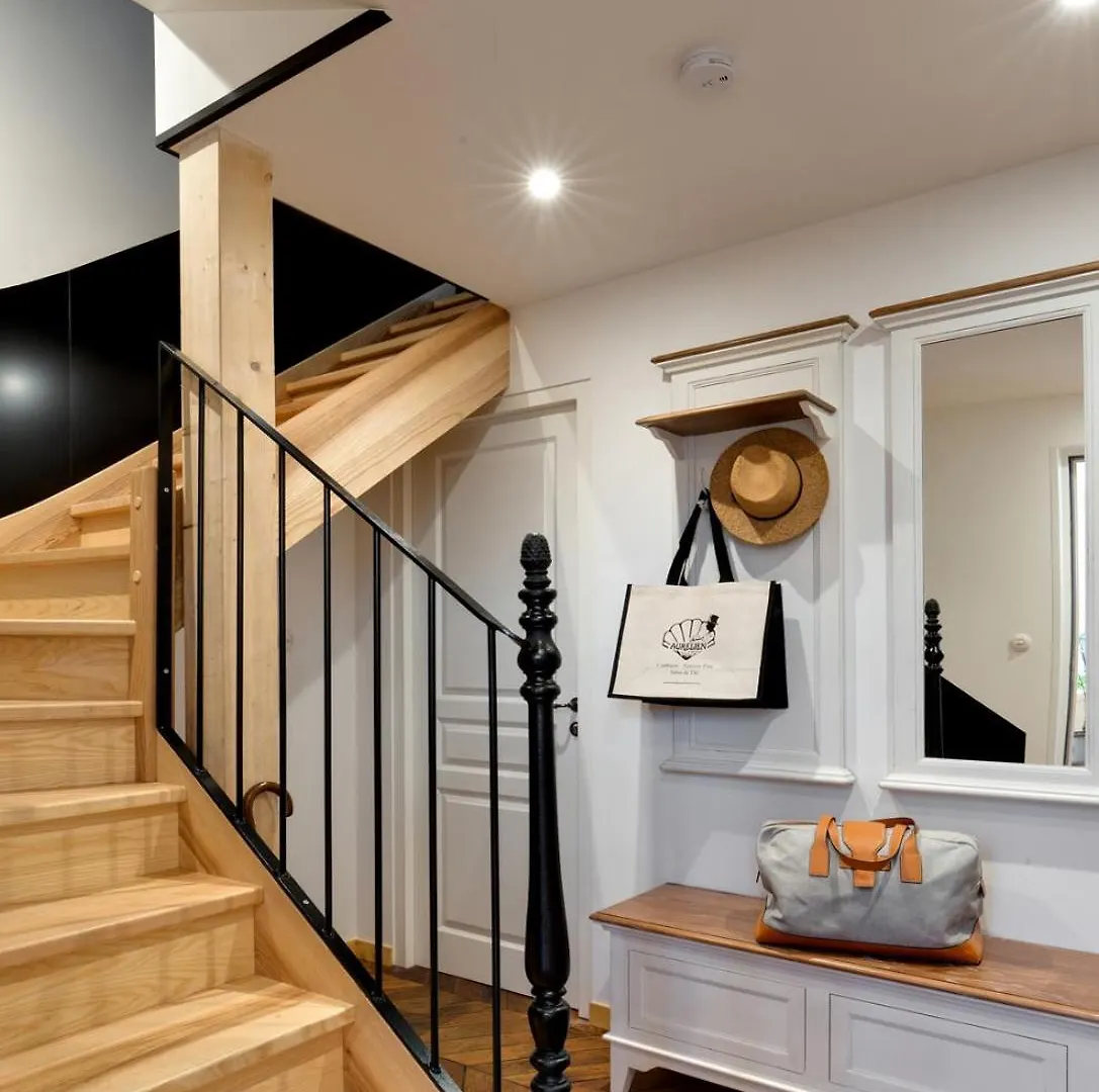 Le Boudoir Monsieur Aurelien - Suite Hoteliere Le Mont-Dore 0*,